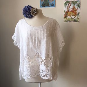 *SOLD* ☀️🌊 Lacey Tunic Top